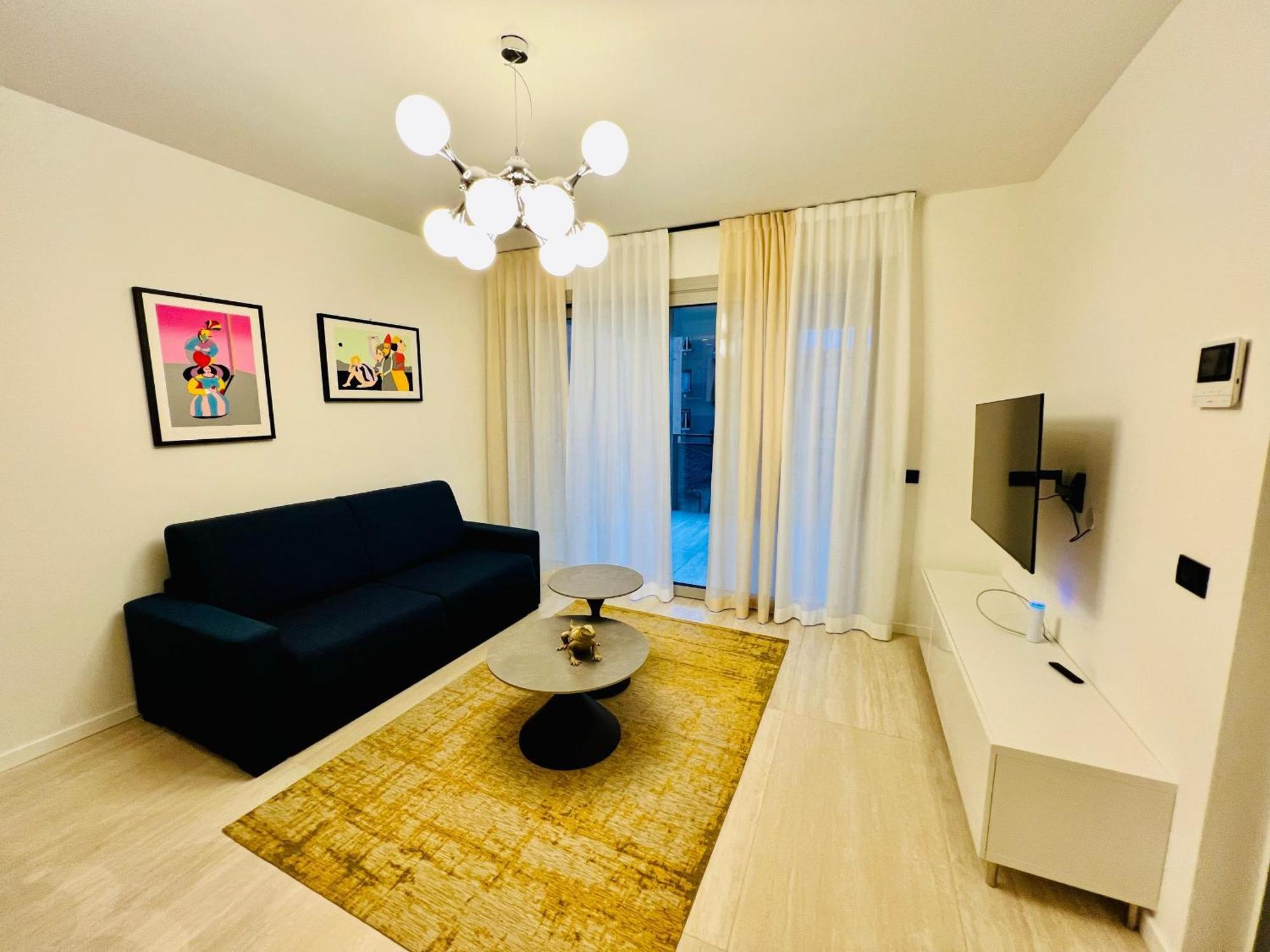 Cremona Inn Aparthotel Екстер'єр фото