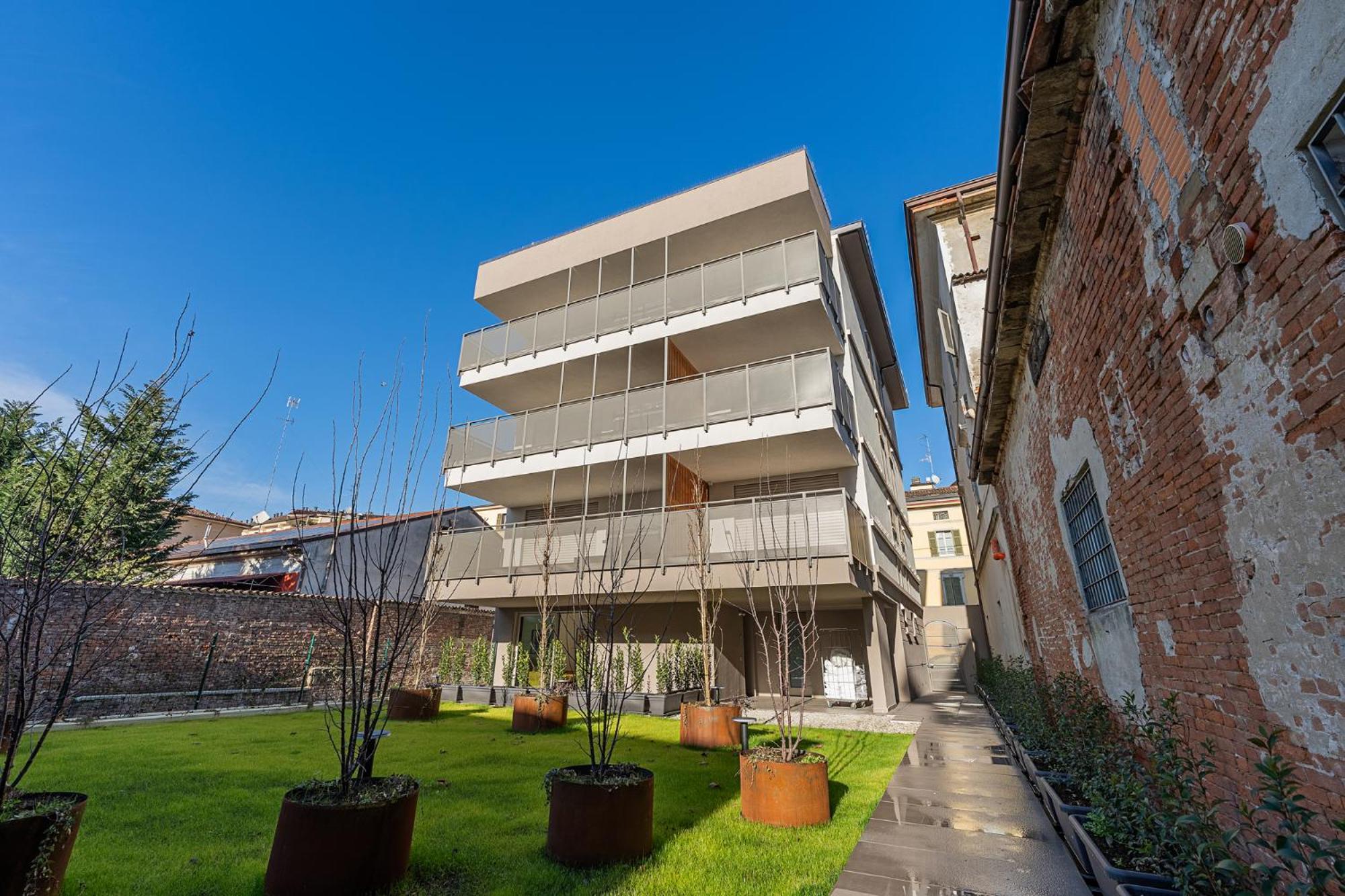Cremona Inn Aparthotel Екстер'єр фото