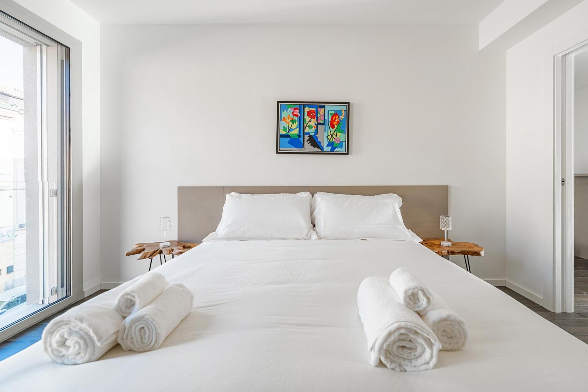 Cremona Inn Aparthotel Екстер'єр фото